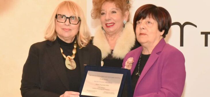 Nicoletta Di Gregorio insignita a Roma del Premio Internazionale Gennaro Manna “Poesia Donna”